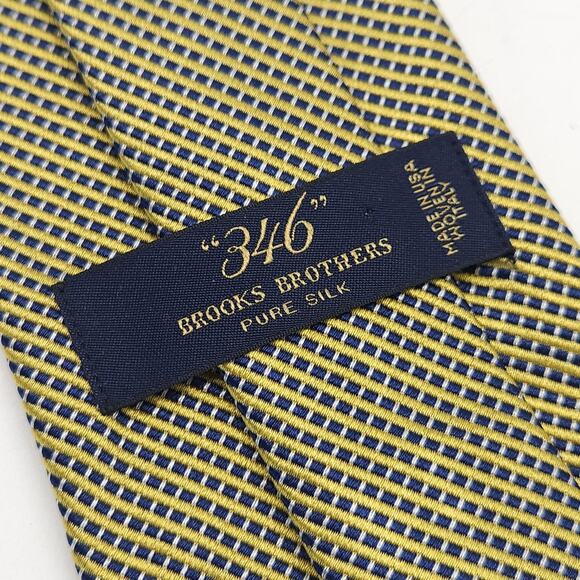 Brooks Brothers 346 Silk Tie Gold Blue Geometric Preppy Academia Office USA EUC - Picture 3 of 4